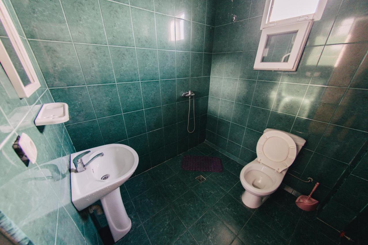 Nika Inn Kobuleti Ngoại thất bức ảnh