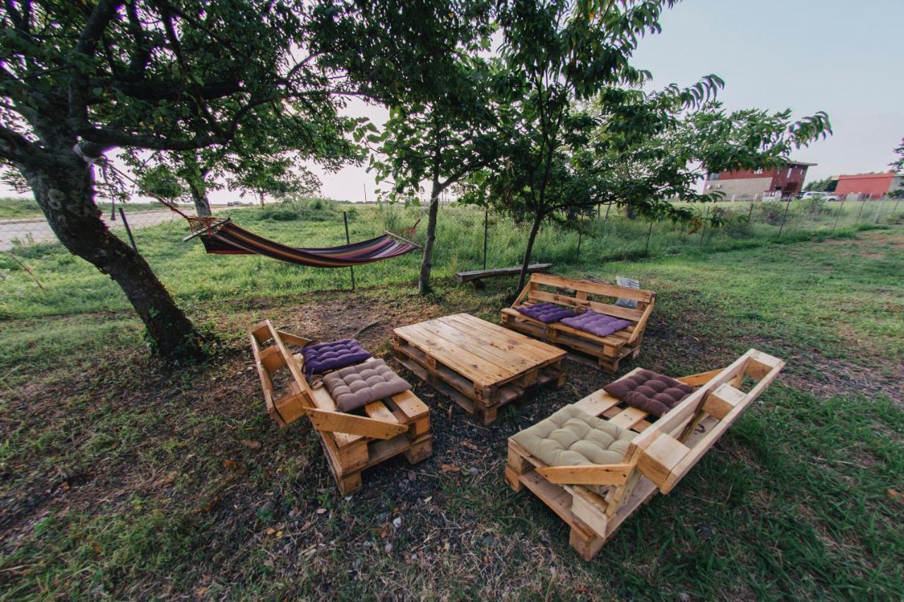 Nika Inn Kobuleti Ngoại thất bức ảnh