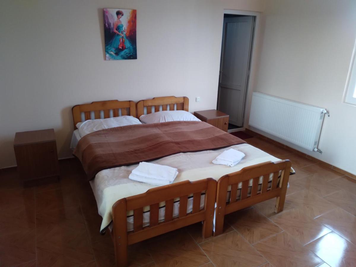 Nika Inn Kobuleti Ngoại thất bức ảnh