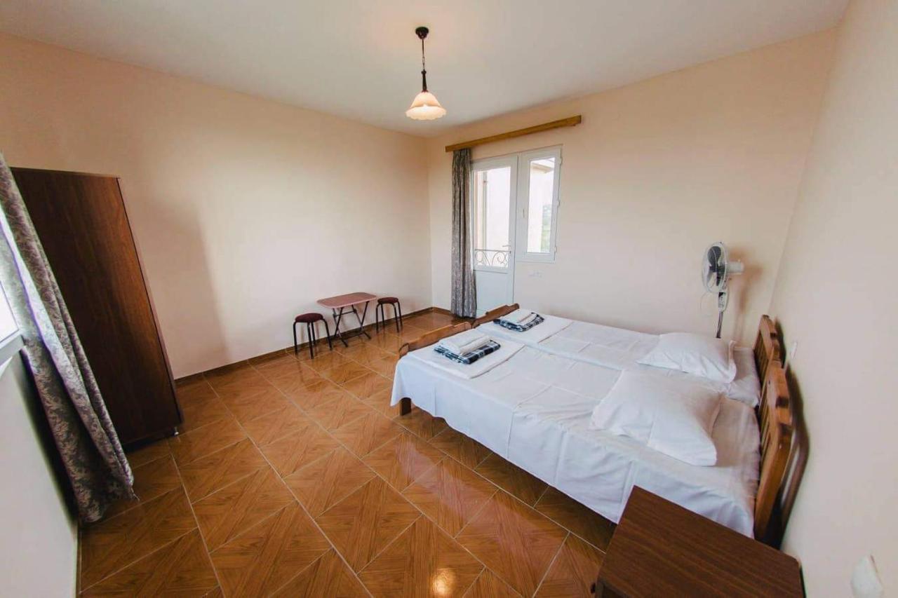 Nika Inn Kobuleti Ngoại thất bức ảnh