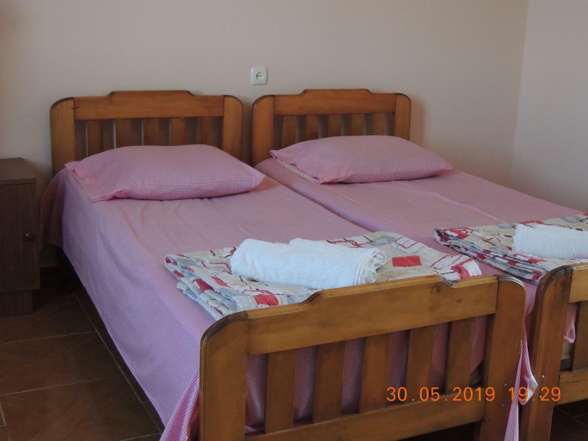Nika Inn Kobuleti Ngoại thất bức ảnh