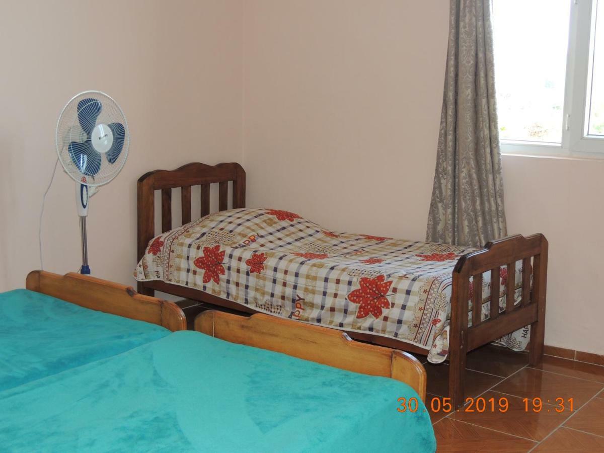 Nika Inn Kobuleti Ngoại thất bức ảnh